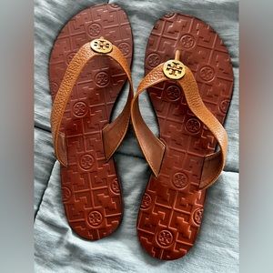 Tory Burch Sandals like new!!